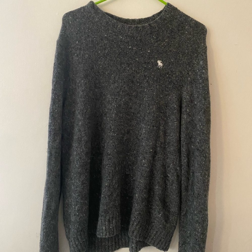 Abercrombie & Fitch Dark Gray Crewneck Sweater